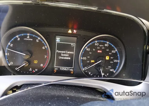 2017 Toyota Rav4 Xle z USA, uszkodzony, nr VIN JTMRFREV3HD214645